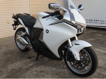 Заказать из Японии мотоцикл Honda VFR1200F 2012 фото 7
