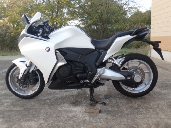 Заказать из Японии мотоцикл Honda VFR1200F 2012 фото 12