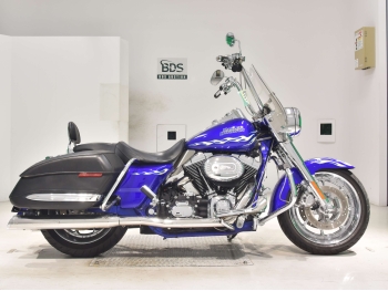 �������� �� ������ �������� Harley Davidson FLHR1580CVO Road King Custom 2007 ���� 2