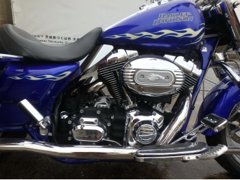 �������� �� ������ �������� Harley Davidson FLHR1580CVO Road King Custom 2007 ���� 18