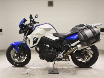     BMW F800R 2013  1