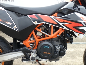 Заказать из Японии мотоцикл KTM 690 SMC R 2017 фото 18