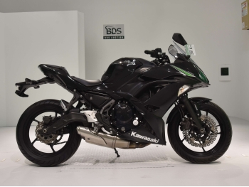     Kawasaki Ninja650A 2017  2