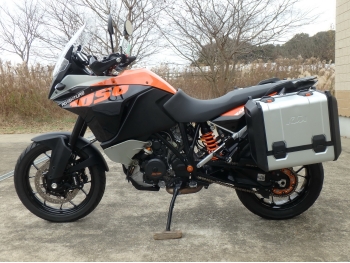     KTM 1050 Adventure 2015  12