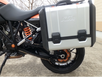     KTM 1050 Adventure 2015  16