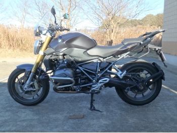     BMW R1200R 2014  12