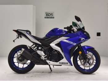     Yamaha YZF-R3 2017  2