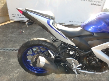     Yamaha YZF-R3 2017  17