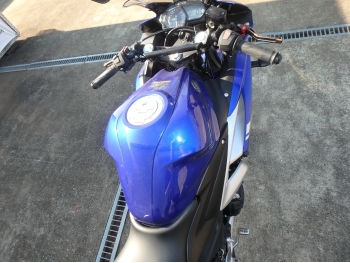     Yamaha YZF-R3 2017  22