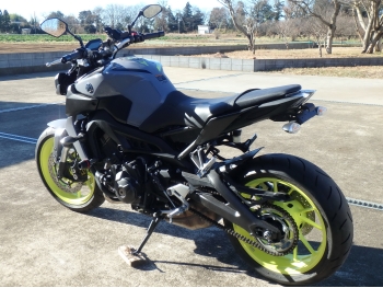     Yamaha MT-09A FZ-09A 2017  6