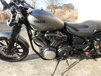     Yamaha XV950 Bolt ABS 2015  15