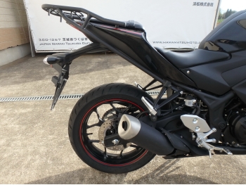     Yamaha YZF-R3 2018  17