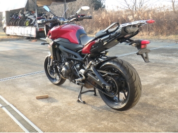     Yamaha MT-09 Tracer FJ-09 2015  11