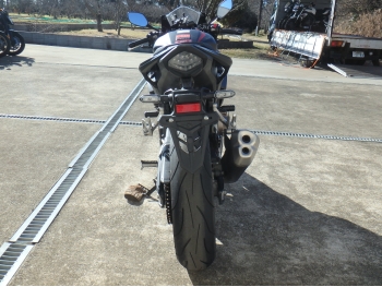     Honda CBR400R-2 2021  10