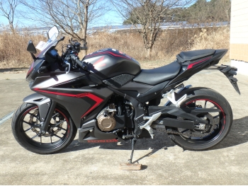     Honda CBR400R-2 2021  12