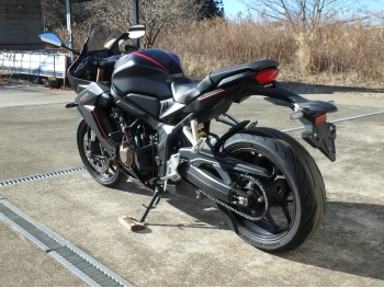     Honda CBR650R 2019  11