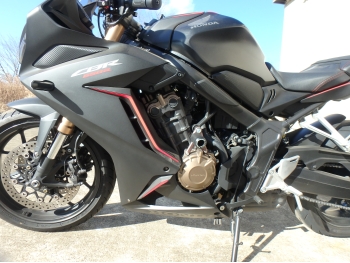     Honda CBR650R 2019  15