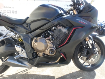     Honda CBR650R 2019  18