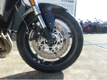 Заказать из Японии мотоцикл Triumph Street Triple S 2020 фото 19