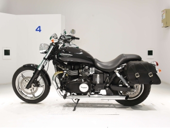     Triumph SpeedMaster Roadster 2012  1