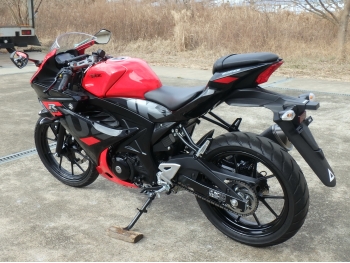     Suzuki GSX-R125 2021  11