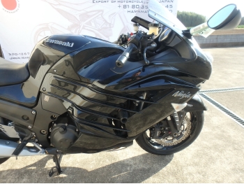     Kawasaki ZZR-1400A / Ninja ZX-14RA 2012  18