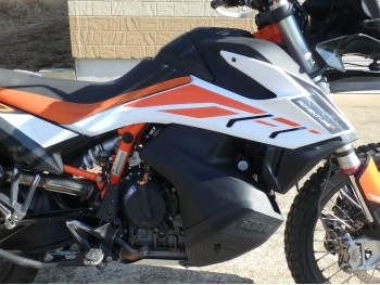     KTM 790 Adventure R 2019  13