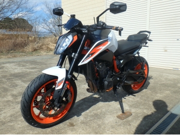     KTM 890 Duke R 2020  12