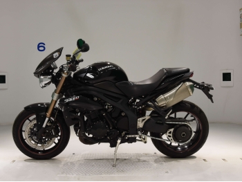     Triumph Speed Triple 2012  1