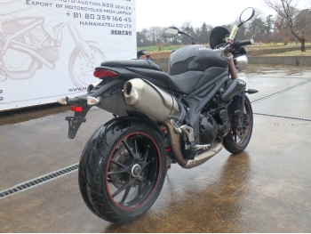     Triumph Speed Triple 2012  9