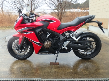     Honda CBR650F 2017  12