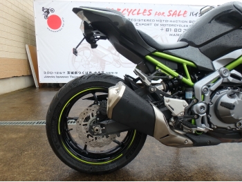     Kawasaki Z900-2 2018  17