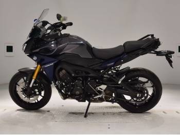     Yamaha MT-09 TRACER FJ-09 2016  1