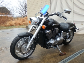     Honda VTX1800 2002  13