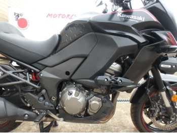     Kawasaki Versys1000 2017  18