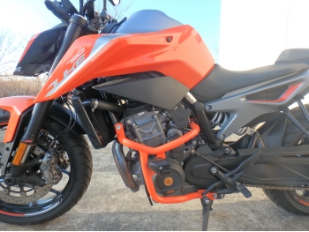     KTM 790 Duke 2018  15