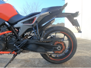     KTM 790 Duke 2018  16