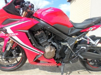     Honda CBR650R 2019  15