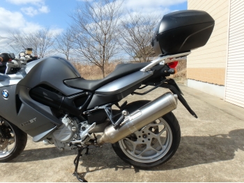     BMW F800ST 2007  16