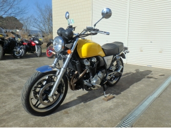     Honda CB1100A 2010  13