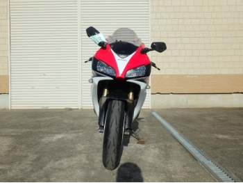     Honda CBR1000RR 2007  6