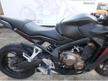     Honda CBR650F 2018  18