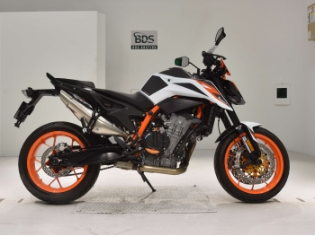     KTM 890 Duke R 2020  2