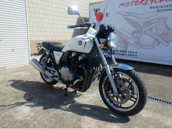     Honda CB1100A 2010  7