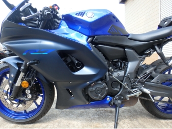     Yamaha YZF-R7 2022  15