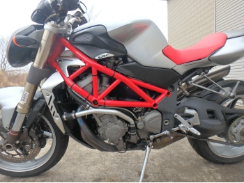     MV Agusta Brutale910 2007  15