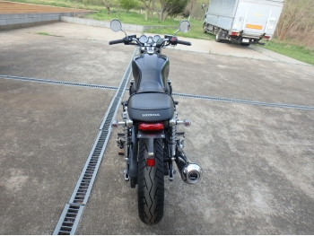     Honda CB1100A 2010  10