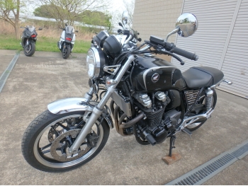     Honda CB1100A 2010  13