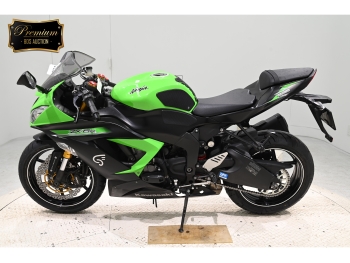     Kawasaki ZX-6RA 2015  1