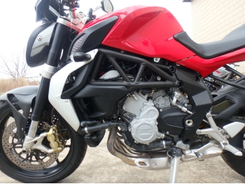     MV Agusta Brutale675 2013  15